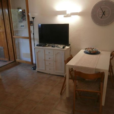 Lucianasit Apartment Cugnana Verde Bagian luar foto