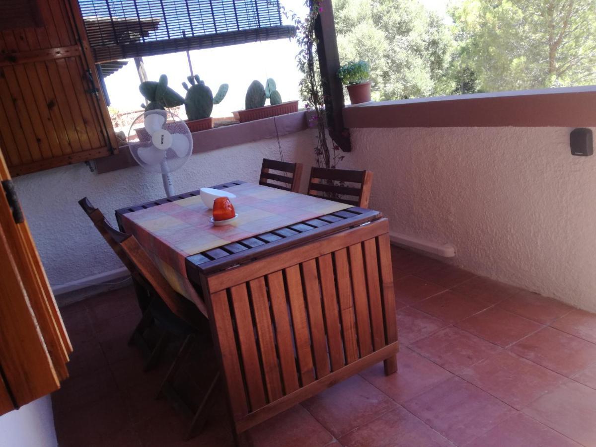 Lucianasit Apartment Cugnana Verde Bagian luar foto